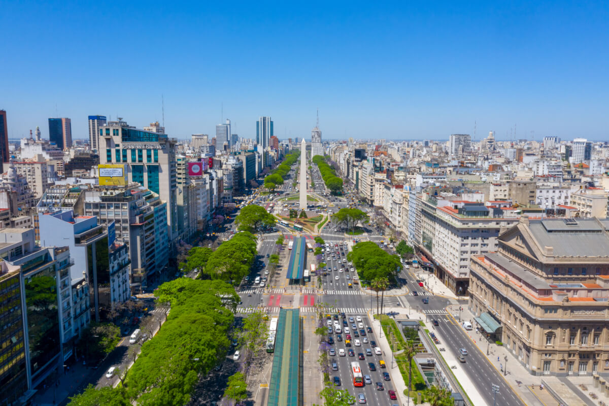 Obelisk of Buenos Aires, historic monument and icon of Buenos Aires