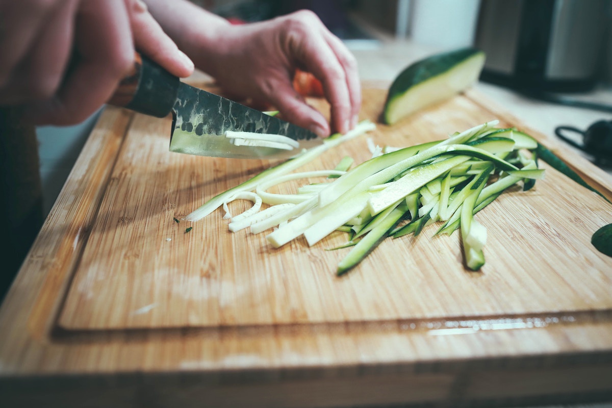 cutting zucchini